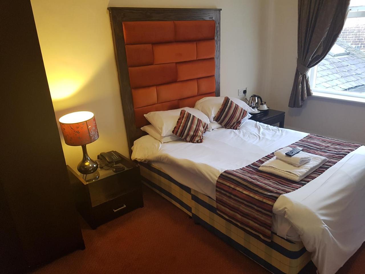 Lion And Swan Hotel Congleton Kamer foto